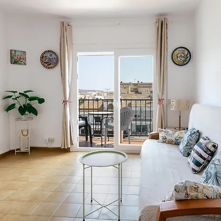Lovely Mediterranean Penthouse In Costa Brava *