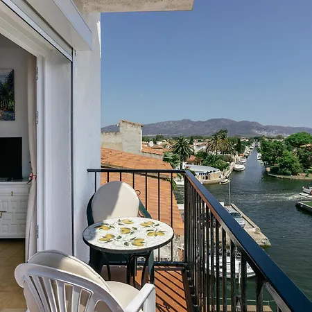 Lovely Mediterranean Penthouse In Costa Brava * Empuriabrava