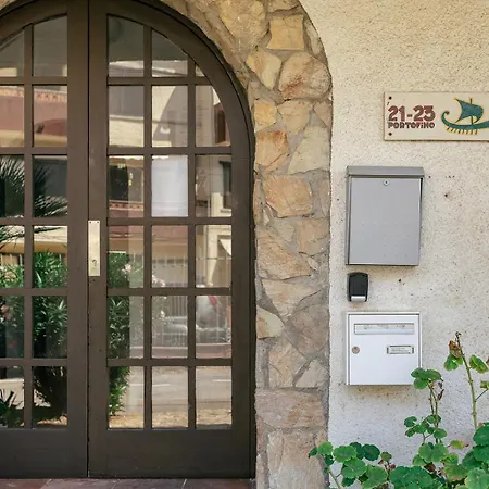 Lovely Mediterranean Penthouse In Costa Brava Lejlighed